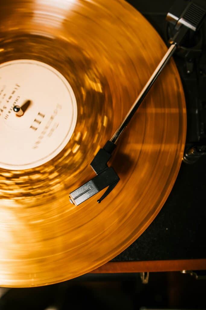 Image related to Vinyl Lounge: Downtown Debut